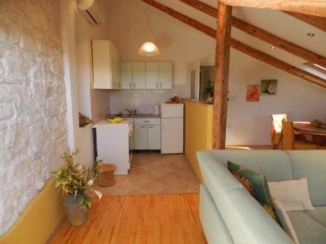 Apartments Radomir Fažana エクステリア 写真